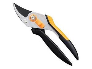 Секатор плоскостной металлический FISKARS Solid P331 Секатор плоскостной металлический FISKARS Solid P331